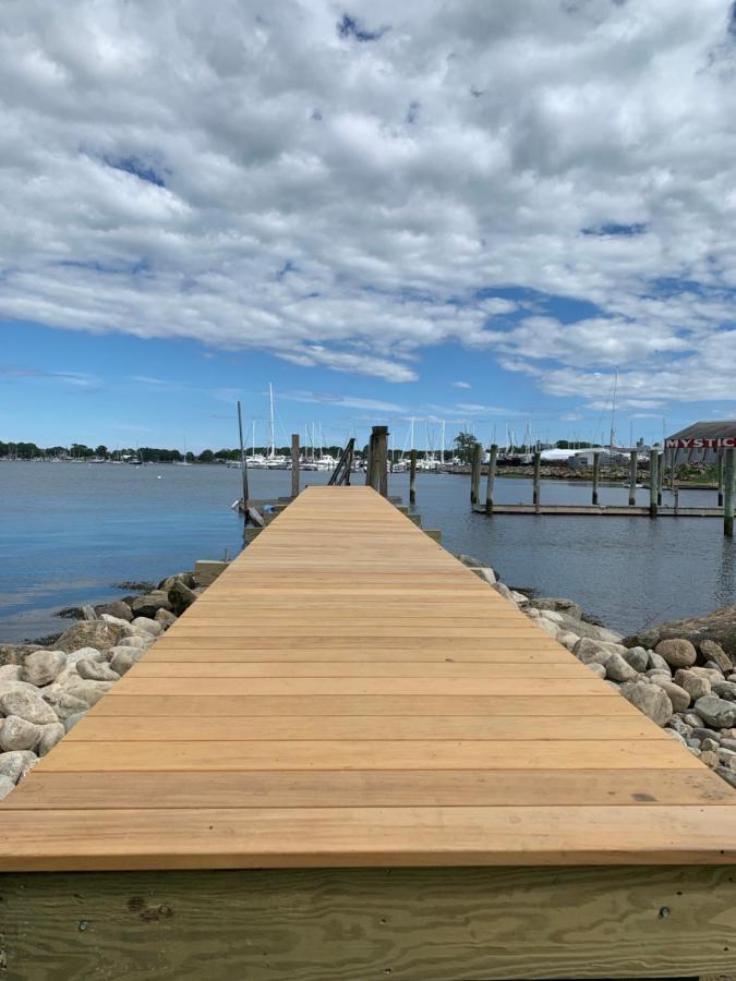 Harbor View Landing Hotel Mystic Exterior photo